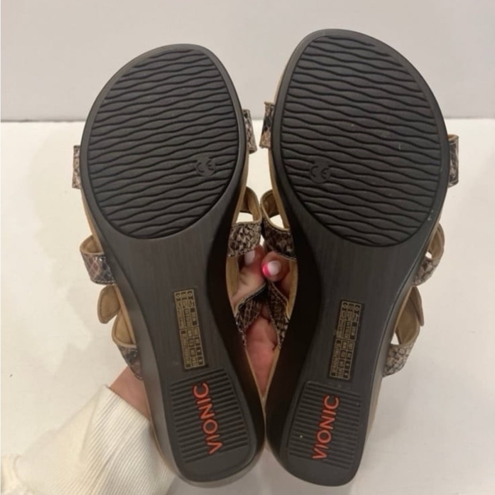 Vionic Radia Wedge Sandals Adjustable Triple Strap Snakeskin Slides - Picture 6 of 7